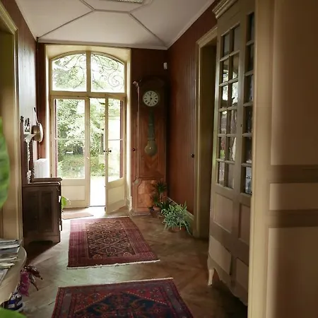 La Cure Du Maine Charles