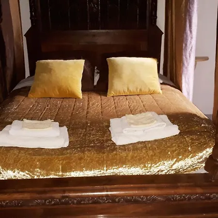 La Cure Du Maine Charles Bed & Breakfast