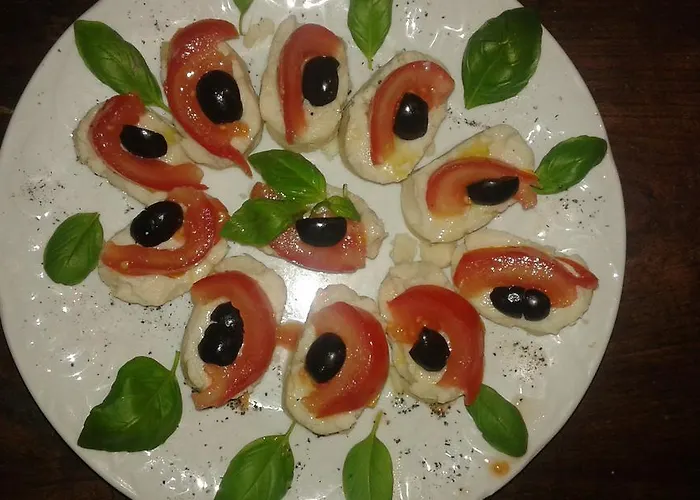 Bed & Breakfast La Cure Du Maine Charles 2*