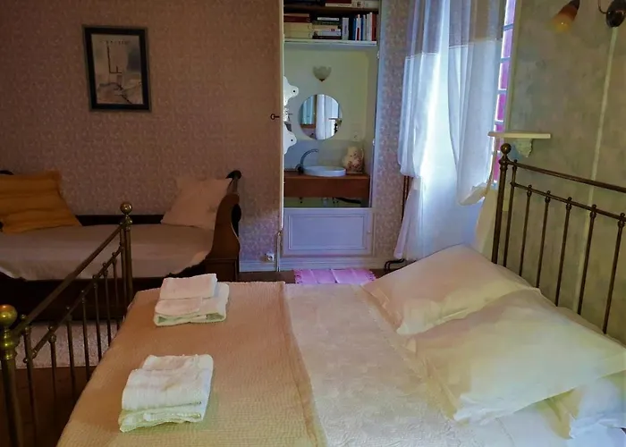 La Cure Du Maine Charles